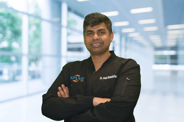 Dr. Amit Bhandarkar<br>Orthopedic Spine Surgeon